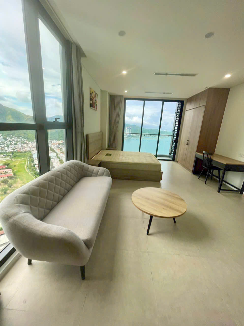 Bán căn hộ Scenia Bay Nha Trang, căn 1PN cộng view biển cực đẹp, tầng cao, giá chỉ 2.7 tỷ